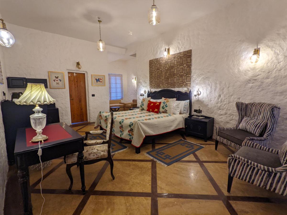 Hotel Blue Book At Gethia, Nainital Esterno foto