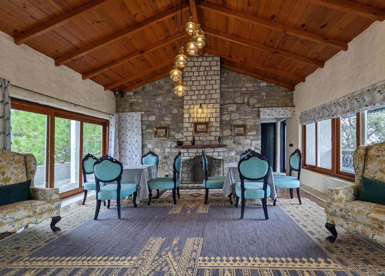 Hotel Blue Book At Gethia, Nainital Esterno foto