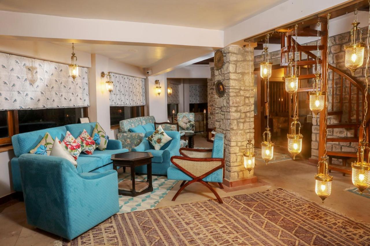 Hotel Blue Book At Gethia, Nainital Esterno foto