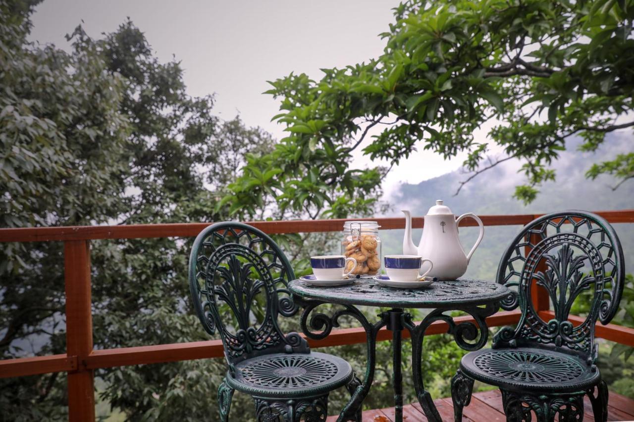 Hotel Blue Book At Gethia, Nainital Esterno foto