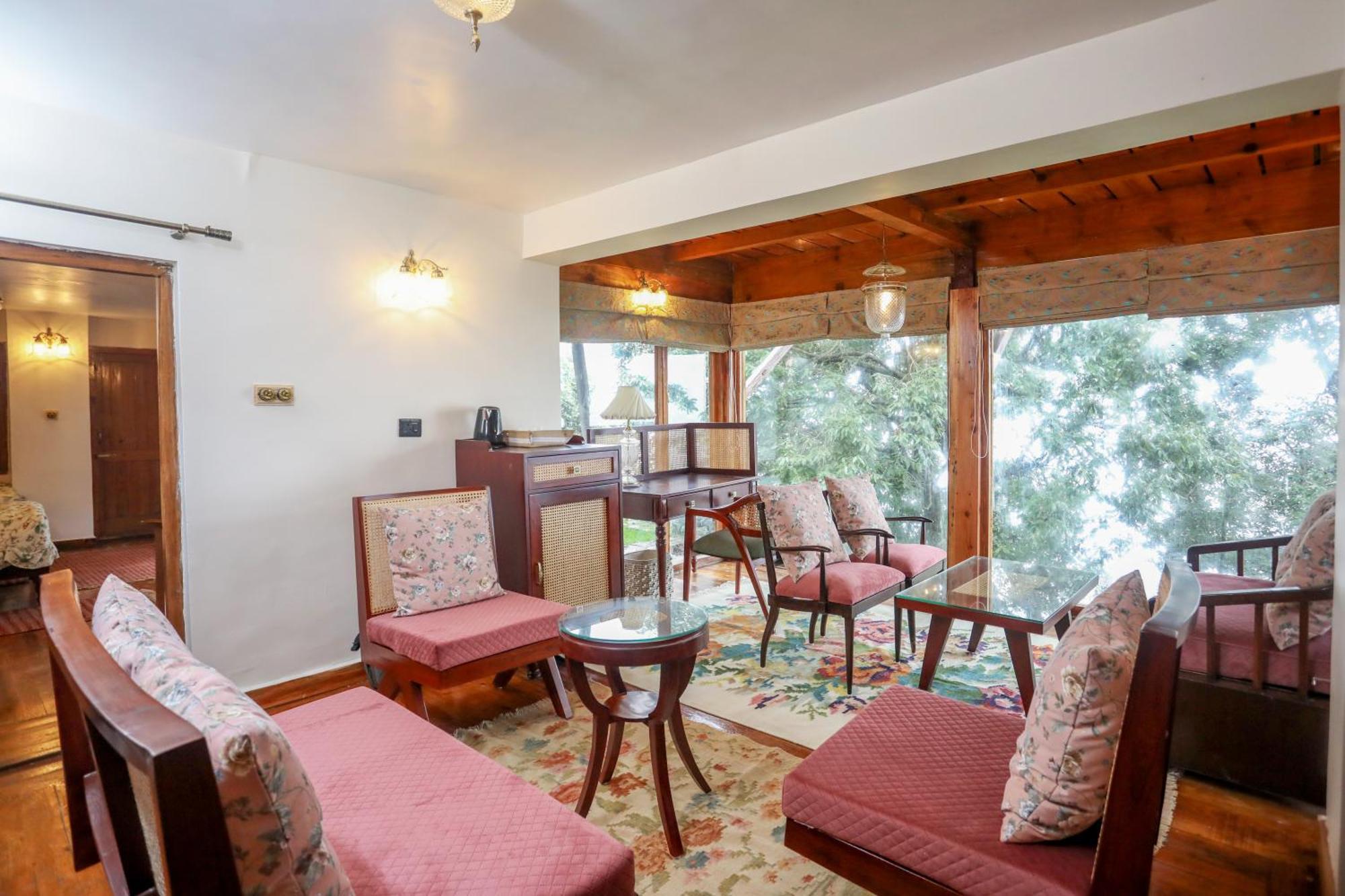 Hotel Blue Book At Gethia, Nainital Esterno foto