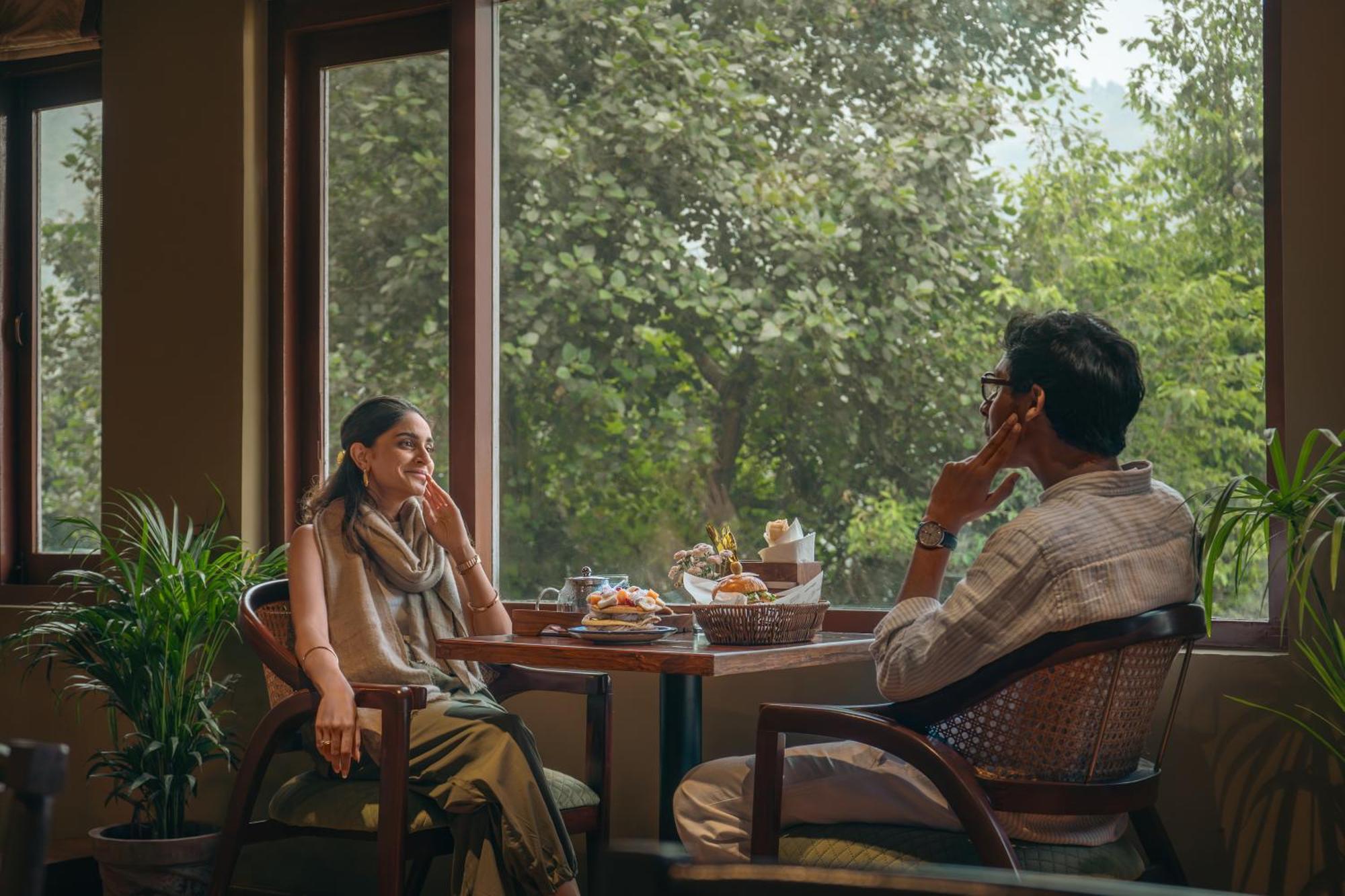 Hotel Blue Book At Gethia, Nainital Esterno foto